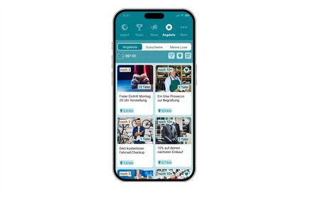 Klima-Taler-App auf Smartphone zeigt Marktplatz mit aktuellen Angeboten