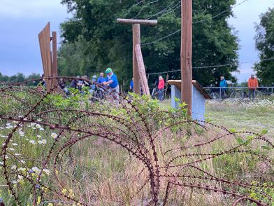 Radfahrgruppe am Grenzlehrpfad Böckwitz Zicherie